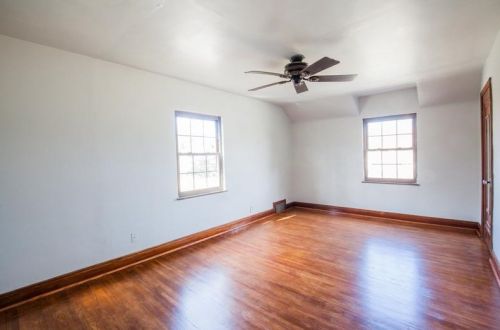 6341 Hamilton Ave, Cincinnati OH 45224-2011 exterior