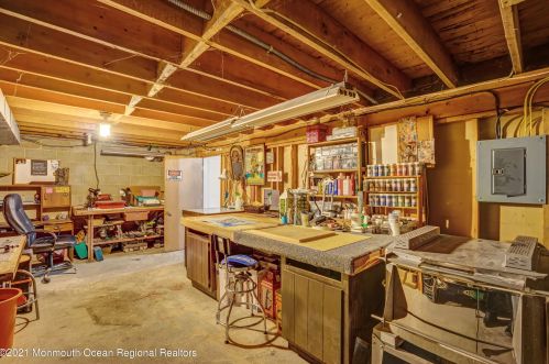 1068 Toms River Rd, Jackson Twp NJ  08527-5240 exterior