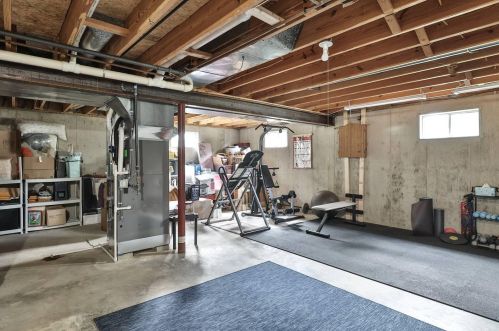 1205 Mesa Dr, Covington KY 41018-3812 exterior