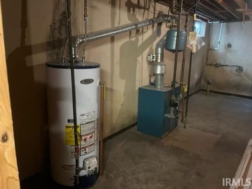 809 12 St, Mishawaka IN 46544-5822 exterior