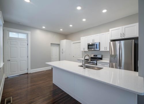 305 Orchard St, Covington, KY 41011-2220