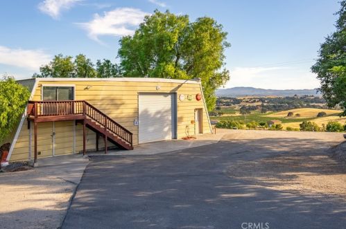 3310 Neal Spg Rd, Templeton CA  93465-9636 exterior