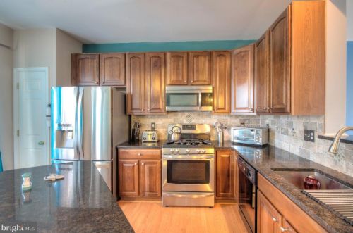 135 South Ave, Swedesboro NJ  08085-1686 exterior