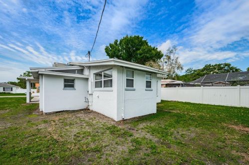 467 92nd Ave, Saint Petersburg, FL 33702-3145