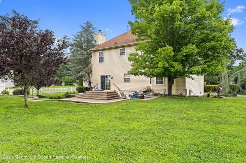 240 Sunnybrook Rd, Jackson Twp NJ  08527-4615 exterior