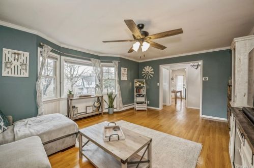 1724 Summit St, Yorktown Hgts NY  10598-4620 exterior