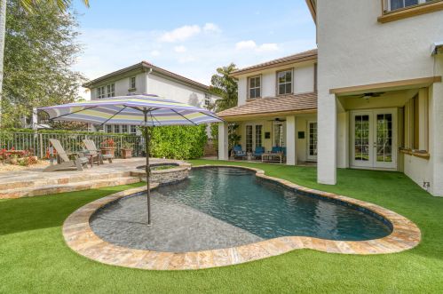1113 Vintner Blvd, West Palm Beach, FL 33410-1534