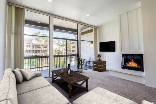 7217 Marina Pacifica Dr, Long Beach CA 90803-3809 exterior