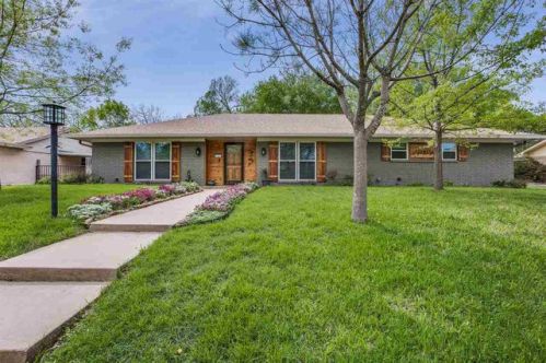 542 Topeka Dr, Waco, TX 76712-3946