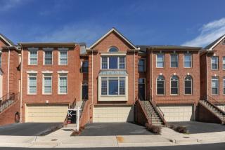 126 Mendon Ln, Vienna, VA 22180-6200