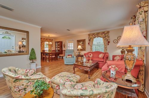 5175 8 St, Vero Beach FL 32968-9712 exterior