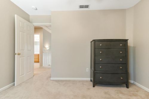 4533 Visions Dr, Turlock CA  95382-8332 exterior