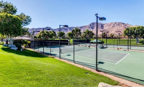 65 Colgate Dr, Rancho Mirage CA  92270-3703 exterior