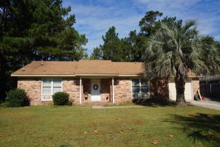 708 Longstreet St, Summerville, SC 29483-2036