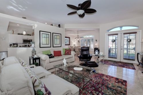 1310 33rd Ter, Cape Coral, FL 33904-4226