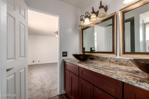 4913 Acoma Dr, Glendale AZ  85306-3828 exterior