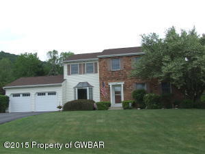 21 Lissa Ln, Sugarloaf, PA 18249-9704