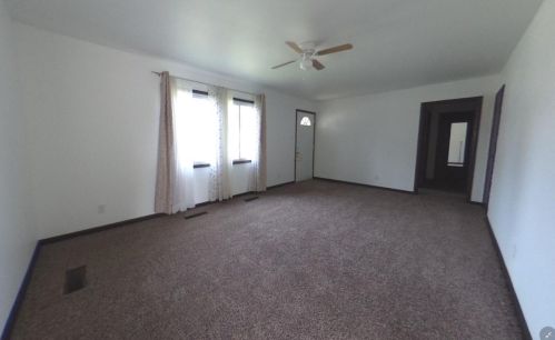 1328 171st St, Hammond, IN 46324-2319