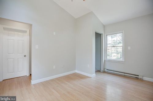 10600 Woodland Dr, Fredericksburg VA  22407-7759 exterior