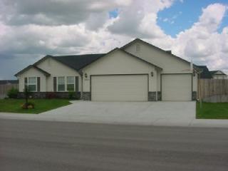 2610 Eveningside Way, Meridian ID  83646-8841 exterior