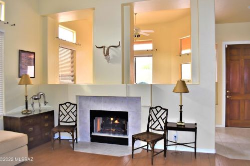 5298 Spring View Dr, Tucson, AZ 85749-7109