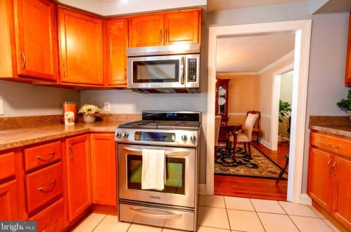 104 Shenandoah Rd, Riverton NJ  08077-3147 exterior