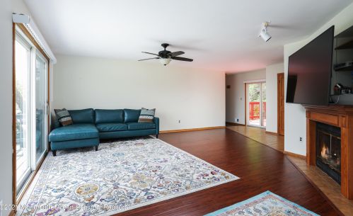 237 Shore Dr, Monmouth Hills NJ  07732-1567 exterior