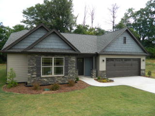 110 Sable Ln, Greenwood SC  29649-1695 exterior