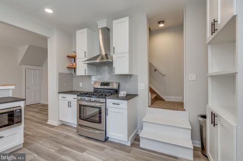 307 Hunter St, Gloucester NJ  08030-2016 exterior