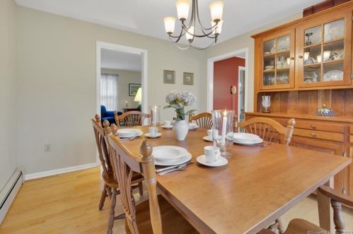 26 Ridge Rd, Southington CT  06489-2437 exterior