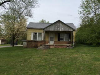 96 Pickard Ave, Cookeville, TN 38501-5831