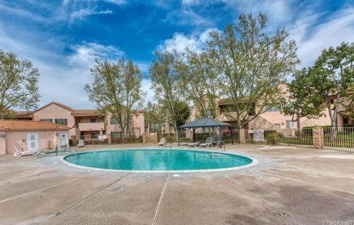 24465 Valle Del Oro, Santa Clarita, CA 91321-4467