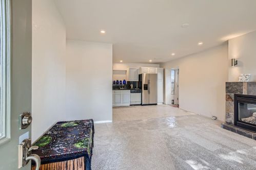 44 Meade St, Denver, CO 80219-1947