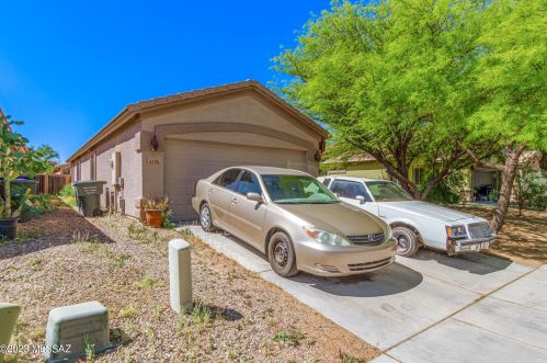 4136 Shadow Branch Dr, Tucson, AZ 85756-3092