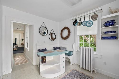 14 Kay St, Middletown RI  02840-7101 exterior