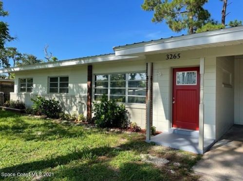 3265 Flamingo Ct, Titusville, FL 32780-5643