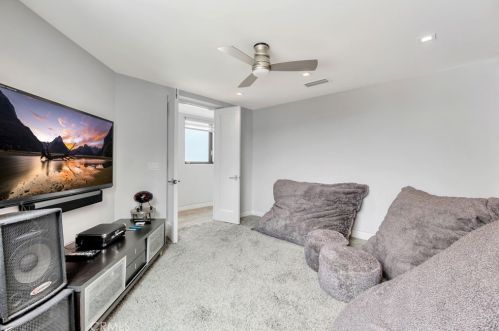 50 Rivo Alto Canal, Long Beach CA  90803-4047 exterior