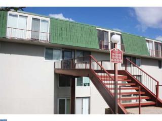 2533 Forest Ln, Collegeville PA  19473-1078 exterior