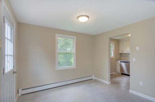 21 Belfield Dr, Providence RI  02919-1801 exterior