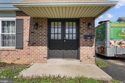 3027 Byberry Rd, Philadelphia PA  19154-1842 exterior