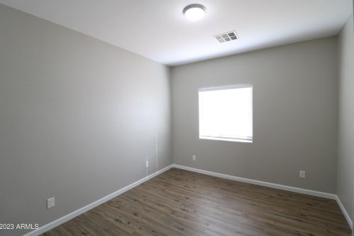 18522 20th Pl, Phoenix AZ  85022-1423 exterior