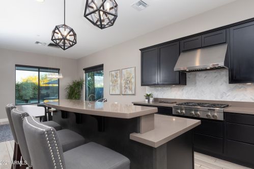 9815 Piedra Dr, Scottsdale AZ 85255-2647 exterior