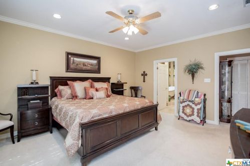 225 Charleston Dr, Victoria TX 77904-3814 exterior