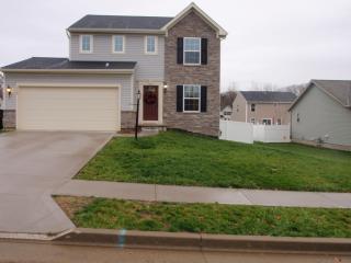 712 Starr Ridge St, Massillon, OH 44646-0105