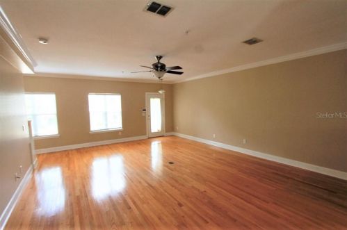 941 Ferncreek Ave, Orlando, FL 32803-3362
