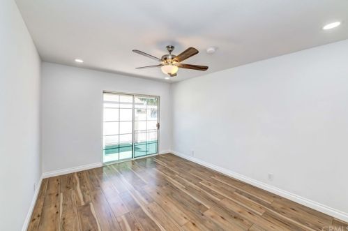 10307 Park St, Bellflower CA  90706-6028 exterior