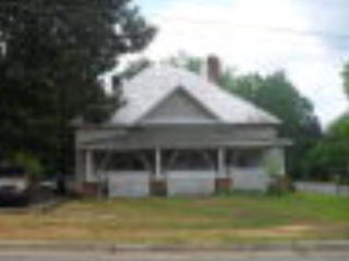 500 Oakwood Ave, Sanford NC  27330-4636 exterior