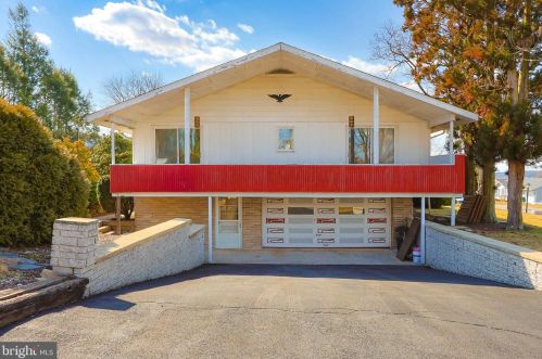 671 Mill St, Palmerton PA  18071-9770 exterior