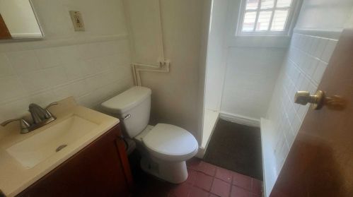 21 Smith St, Poughkeepsie NY  12601-2605 exterior