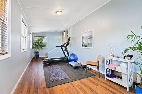 20 Front St, Middletown CT 06457-4424 exterior